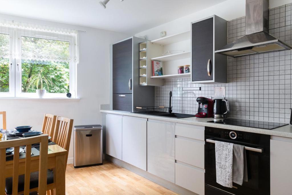 Thomahome Cosy&Stylish Apartment Edinburgh Exterior photo